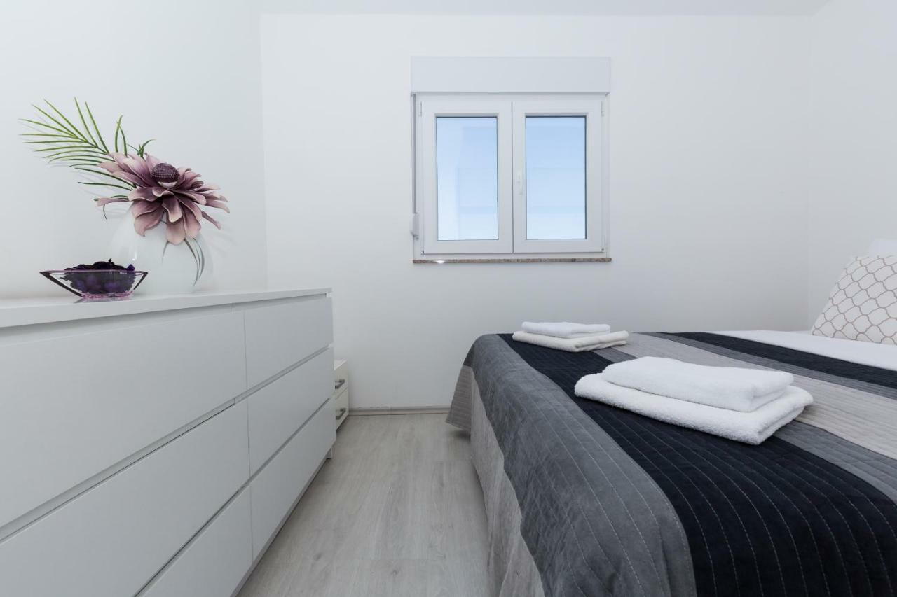 Modern And Spacious Apartment Bibinje Esterno foto